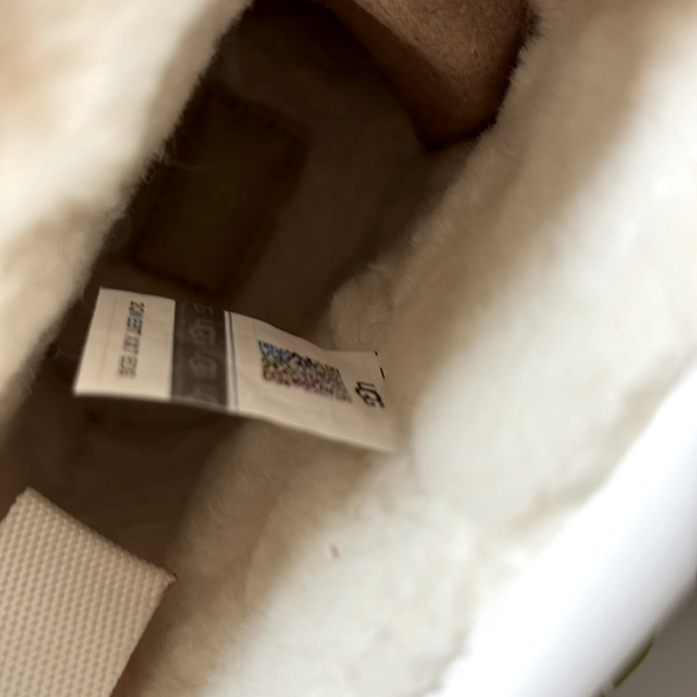UGG Rainbow Classic Clear Mini Boot Sz 9 - Picture 11 of 14